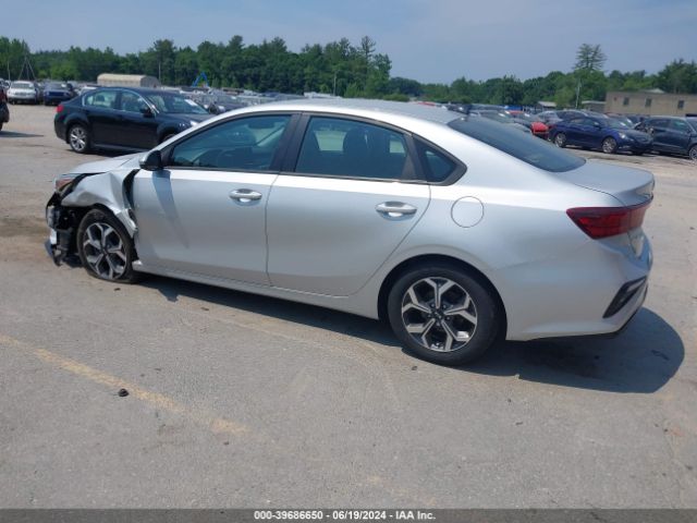 Photo 2 VIN: 3KPF24AD9LE190731 - KIA FORTE 