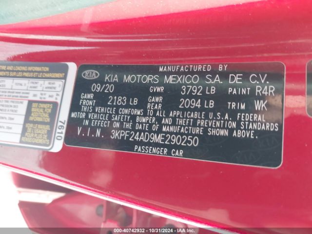 Photo 8 VIN: 3KPF24AD9ME290250 - KIA FORTE 