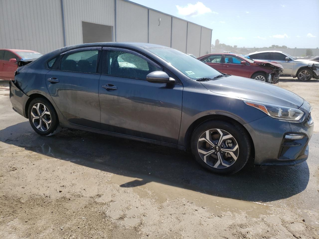 Photo 3 VIN: 3KPF24AD9ME303417 - KIA FORTE 