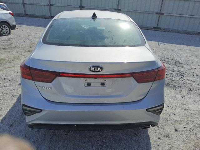 Photo 5 VIN: 3KPF24AD9ME331198 - KIA FORTE FE 