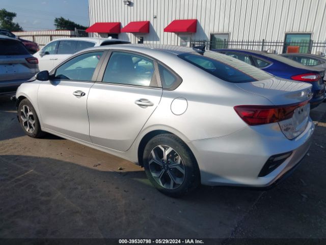 Photo 2 VIN: 3KPF24AD9ME350964 - KIA FORTE 