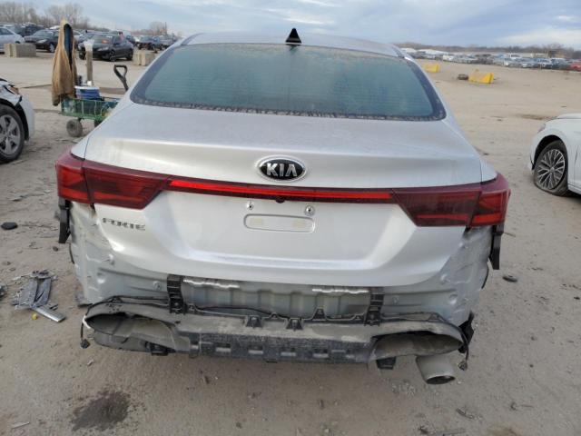 Photo 5 VIN: 3KPF24AD9ME362094 - KIA FORTE 