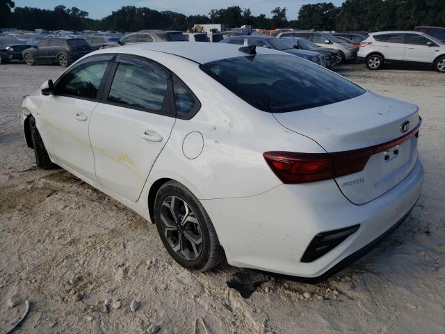 Photo 2 VIN: 3KPF24AD9ME383169 - KIA FORTE FE 