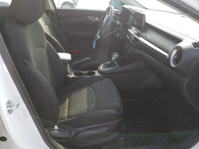 Photo 4 VIN: 3KPF24AD9ME383169 - KIA FORTE FE 