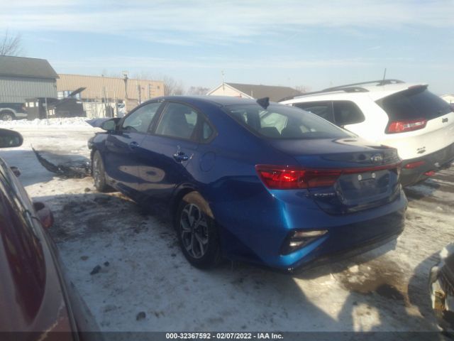 Photo 2 VIN: 3KPF24AD9ME385228 - KIA FORTE 