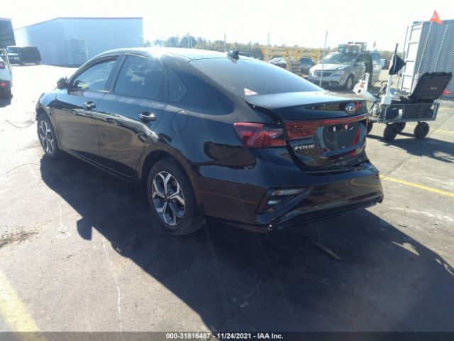 Photo 2 VIN: 3KPF24AD9ME390218 - KIA FORTE 