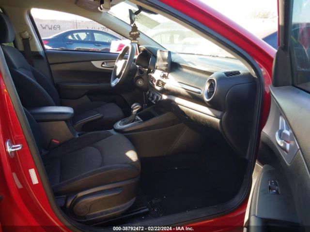 Photo 4 VIN: 3KPF24AD9NE428256 - KIA FORTE 