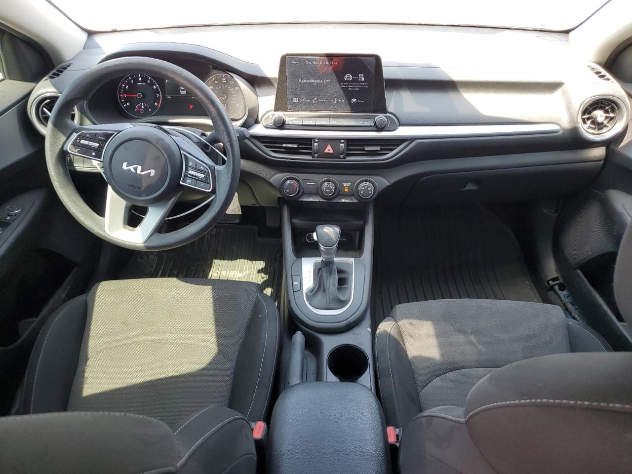 Photo 7 VIN: 3KPF24AD9NE429598 - KIA FORTE 