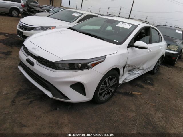 Photo 1 VIN: 3KPF24AD9NE431058 - KIA FORTE 