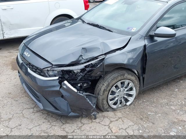 Photo 5 VIN: 3KPF24AD9NE446353 - KIA FORTE 