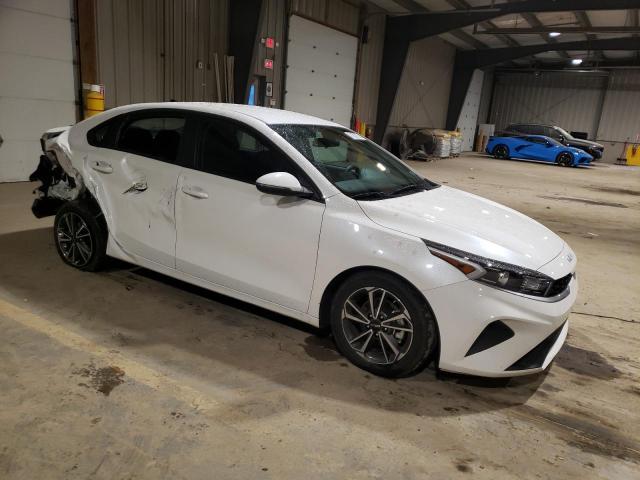 Photo 3 VIN: 3KPF24AD9NE471852 - KIA FORTE 