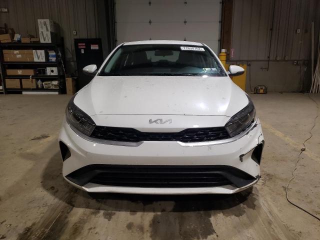 Photo 4 VIN: 3KPF24AD9NE471852 - KIA FORTE 