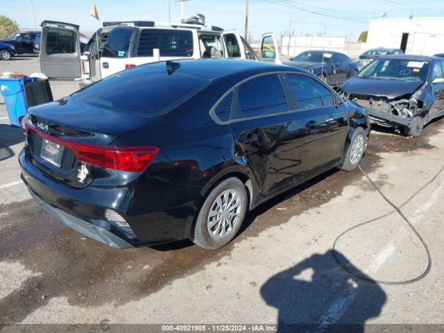 Photo 3 VIN: 3KPF24AD9NE476291 - KIA FORTE 