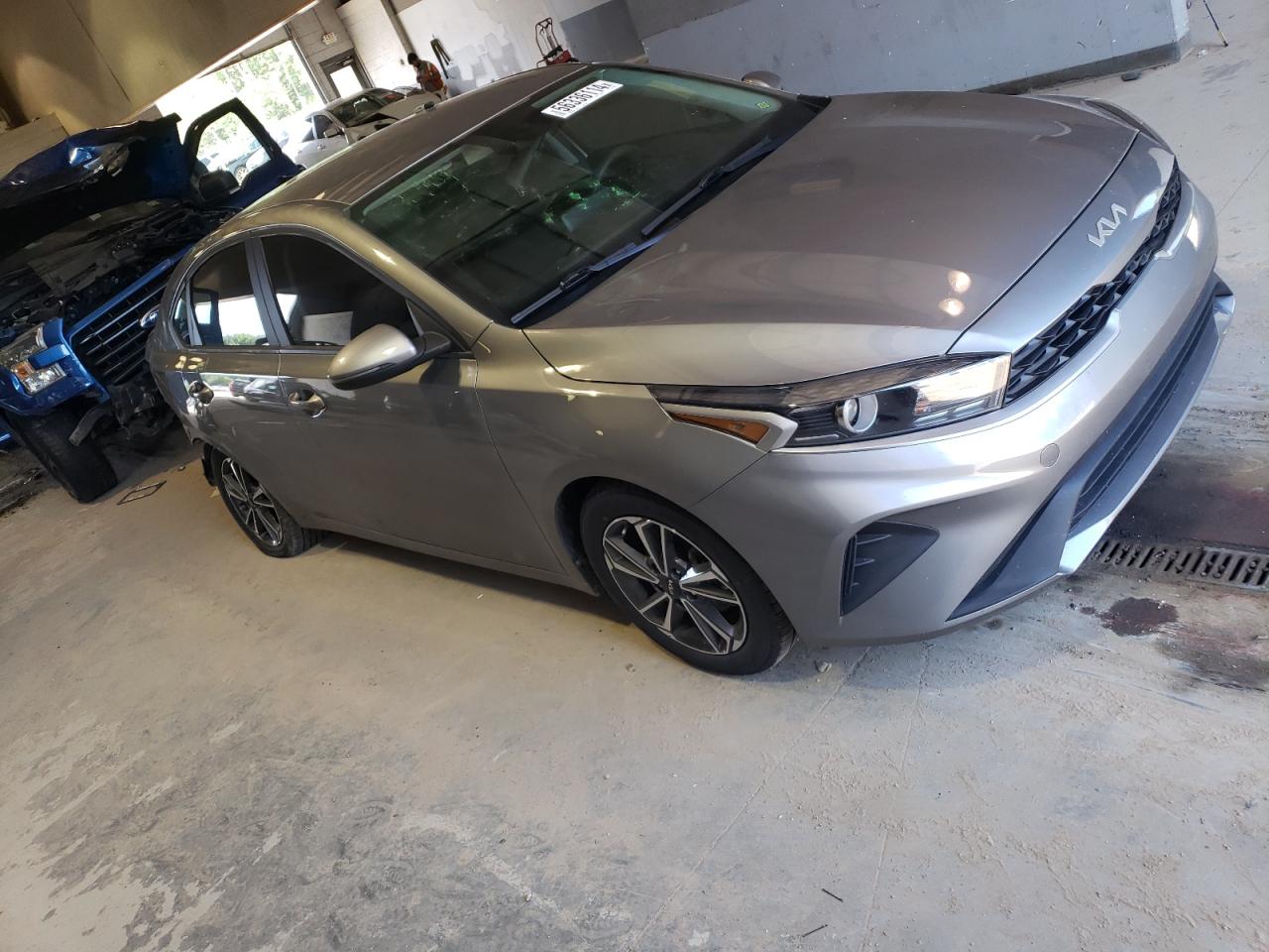 Photo 3 VIN: 3KPF24AD9NE476453 - KIA FORTE 