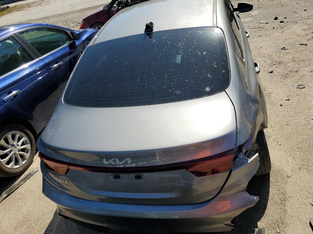 Photo 5 VIN: 3KPF24AD9NE476453 - KIA FORTE 