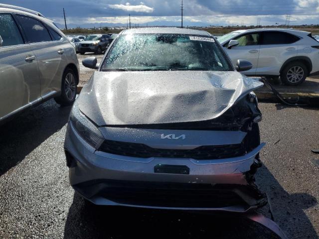 Photo 4 VIN: 3KPF24AD9NE482639 - KIA FORTE 