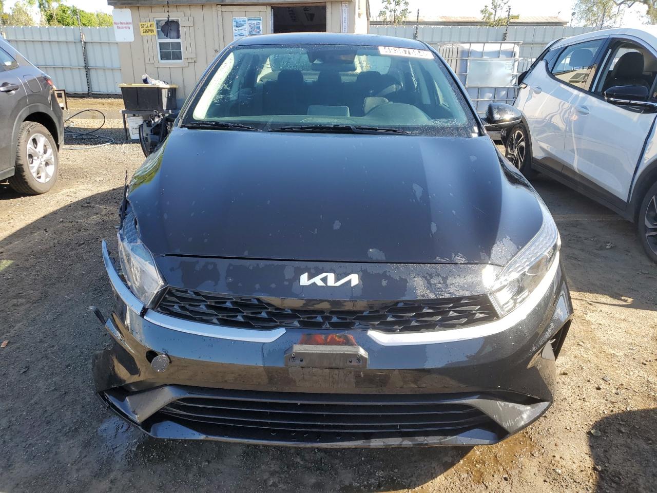 Photo 4 VIN: 3KPF24AD9NE497433 - KIA FORTE 