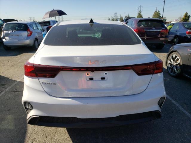 Photo 5 VIN: 3KPF24AD9PE514184 - KIA FORTE LX 