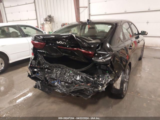 Photo 5 VIN: 3KPF24AD9PE517599 - KIA FORTE 