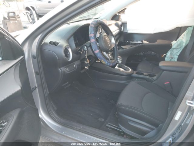 Photo 4 VIN: 3KPF24AD9PE549775 - KIA FORTE 