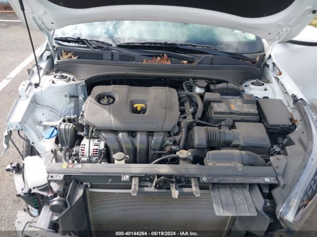 Photo 9 VIN: 3KPF24AD9PE554040 - KIA FORTE 