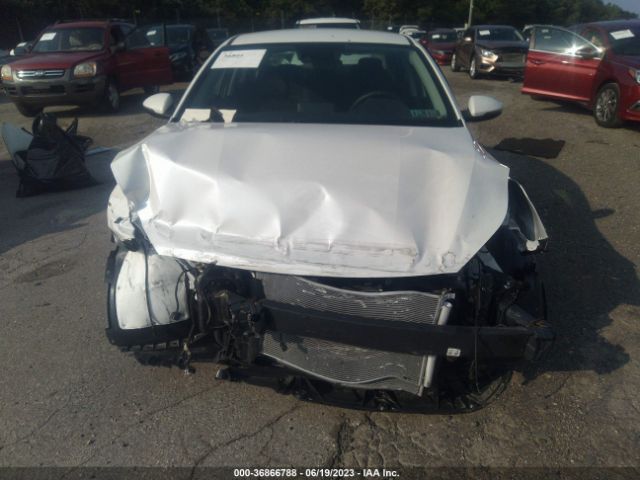 Photo 5 VIN: 3KPF24AD9PE557469 - KIA FORTE 