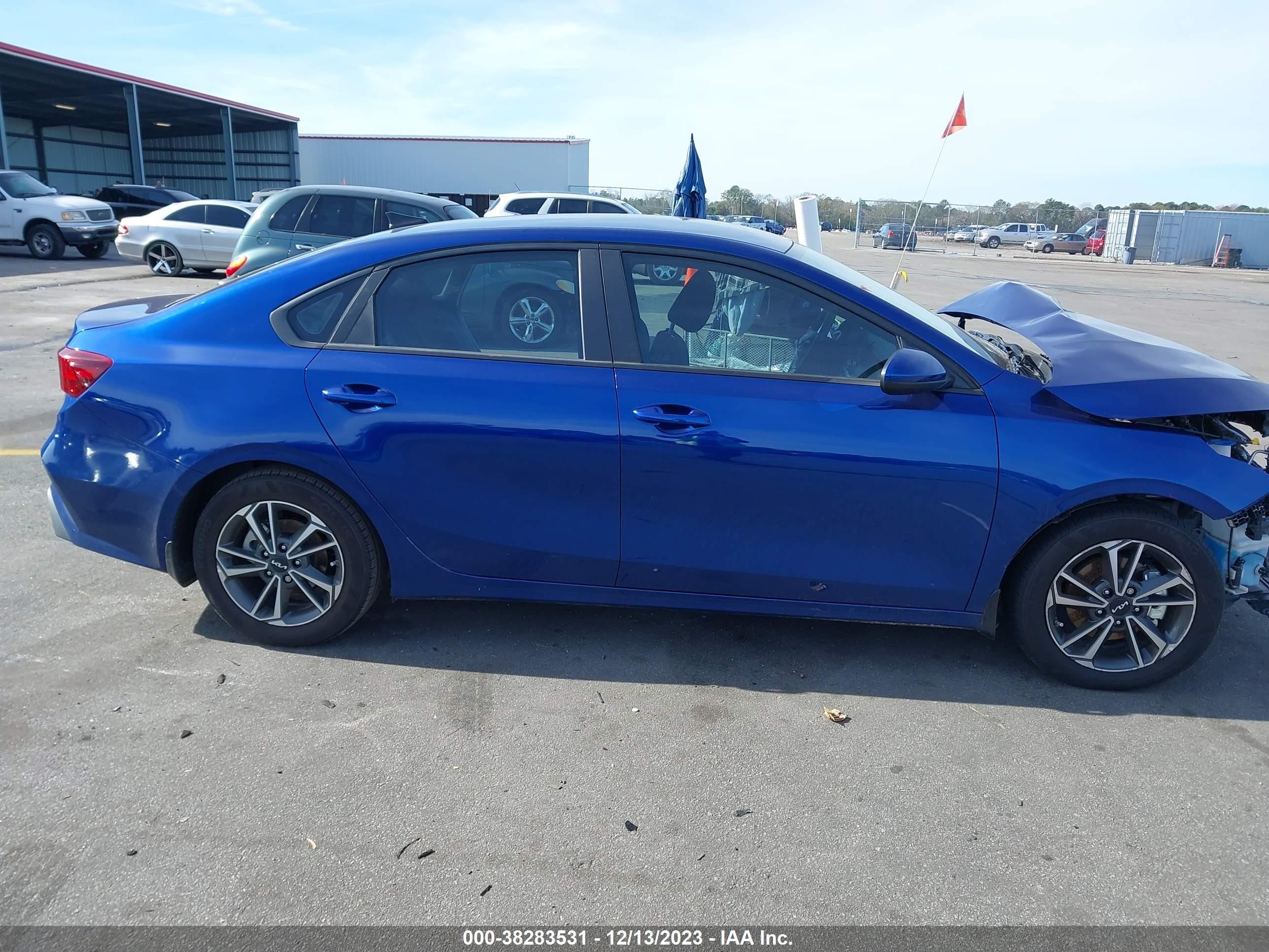 Photo 12 VIN: 3KPF24AD9PE581108 - KIA FORTE 