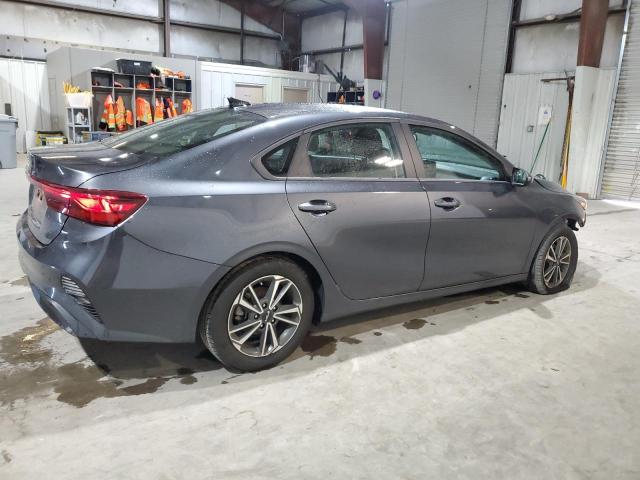 Photo 2 VIN: 3KPF24AD9PE616889 - KIA FORTE LX 