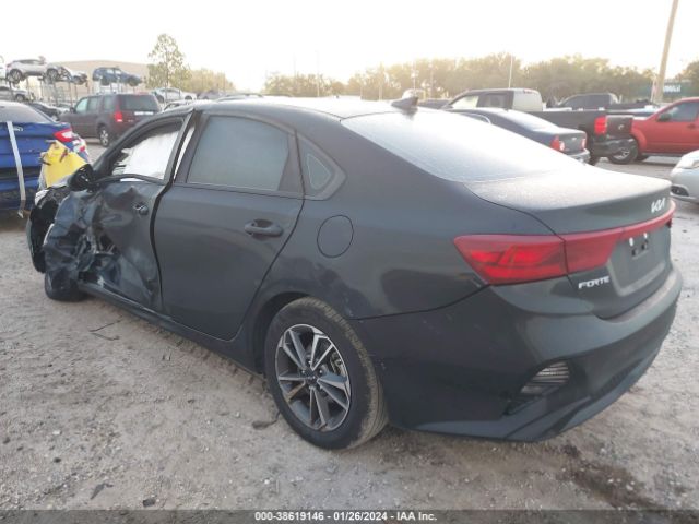 Photo 2 VIN: 3KPF24AD9PE631408 - KIA FORTE 