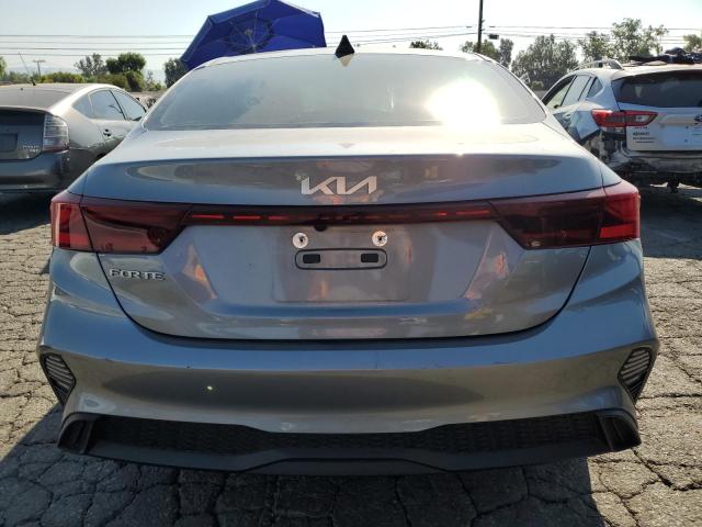 Photo 5 VIN: 3KPF24AD9PE631943 - KIA FORTE LX 