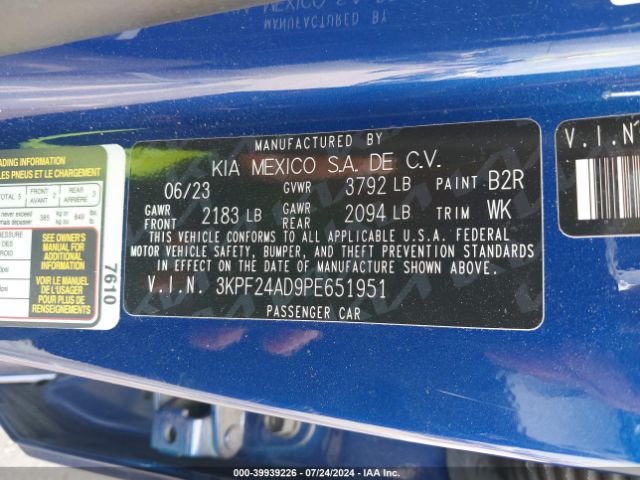 Photo 8 VIN: 3KPF24AD9PE651951 - KIA FORTE 