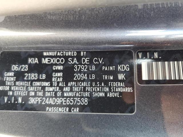 Photo 12 VIN: 3KPF24AD9PE657538 - KIA FORTE LX 