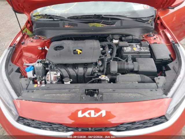 Photo 9 VIN: 3KPF24AD9PE661749 - KIA FORTE 