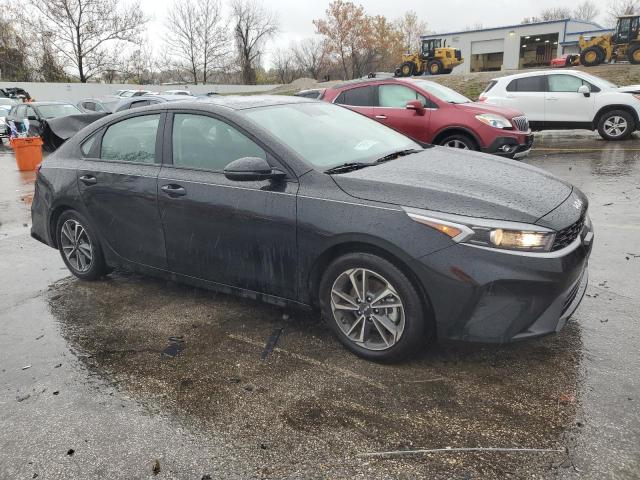 Photo 3 VIN: 3KPF24AD9RE714243 - KIA FORTE LX 