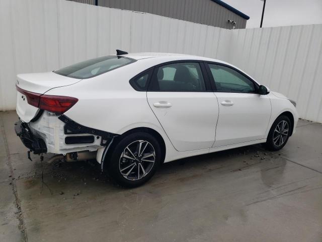 Photo 2 VIN: 3KPF24AD9RE733701 - KIA FORTE 