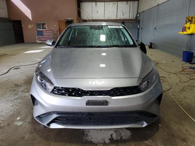 Photo 4 VIN: 3KPF24AD9RE738414 - KIA FORTE 