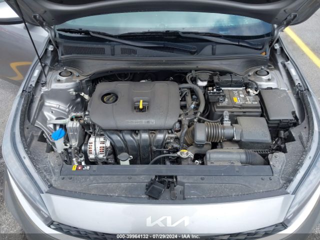 Photo 9 VIN: 3KPF24AD9RE775236 - KIA FORTE 