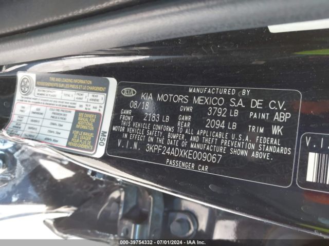 Photo 8 VIN: 3KPF24ADXKE009067 - KIA FORTE 