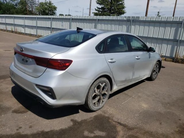 Photo 2 VIN: 3KPF24ADXKE010462 - KIA FORTE FE 