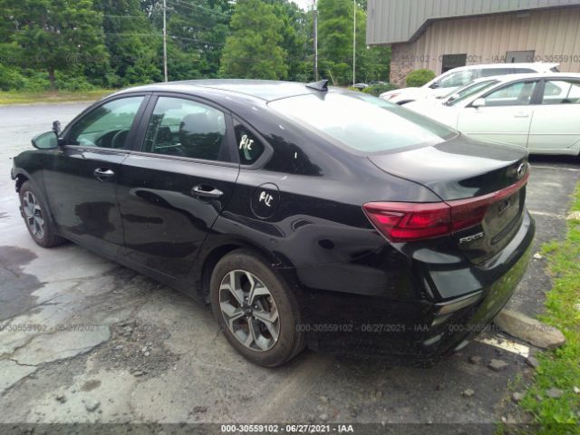 Photo 2 VIN: 3KPF24ADXKE015516 - KIA FORTE 