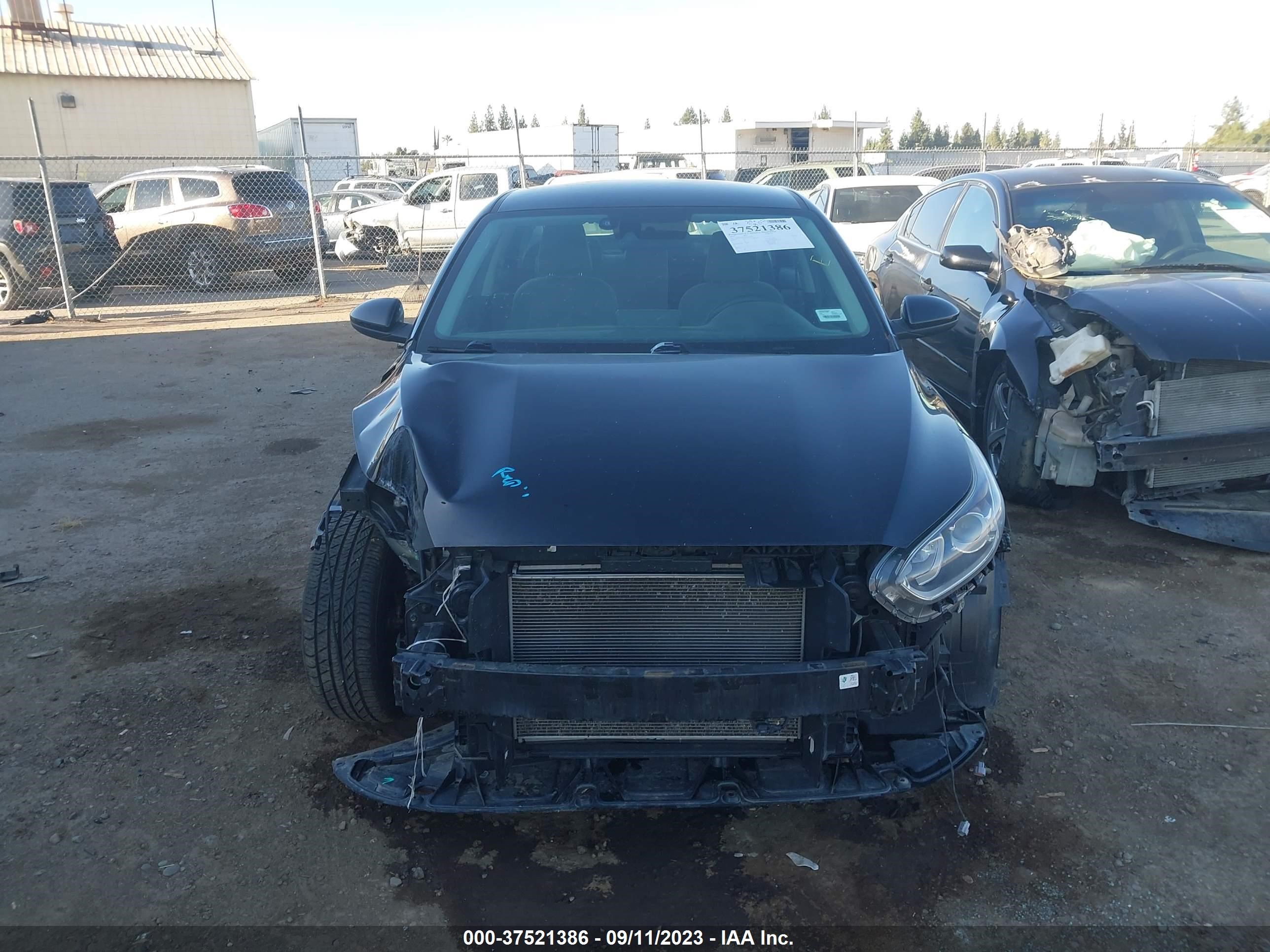 Photo 12 VIN: 3KPF24ADXKE036124 - KIA FORTE 