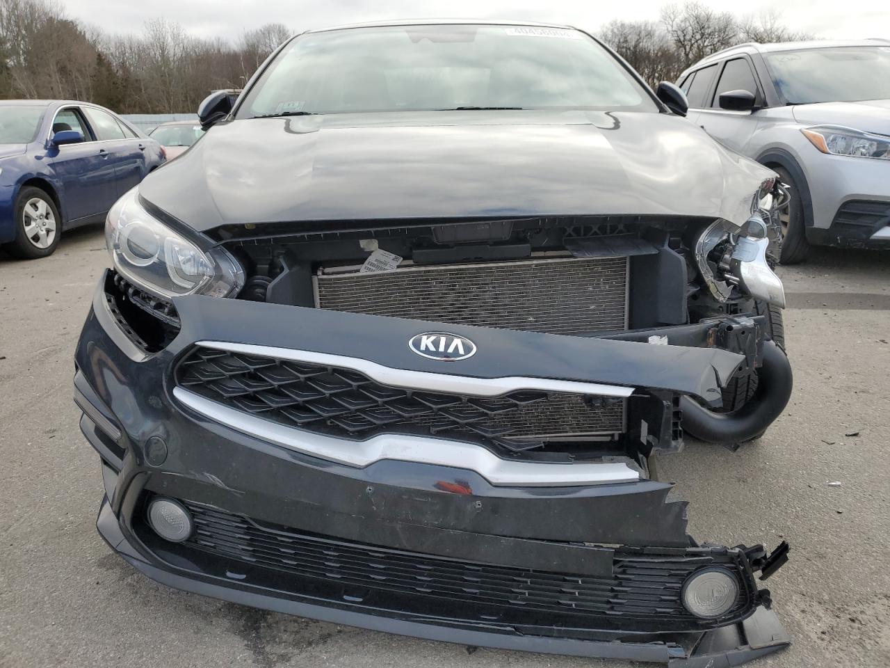 Photo 4 VIN: 3KPF24ADXKE044532 - KIA FORTE 