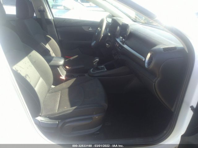 Photo 4 VIN: 3KPF24ADXKE059628 - KIA FORTE 