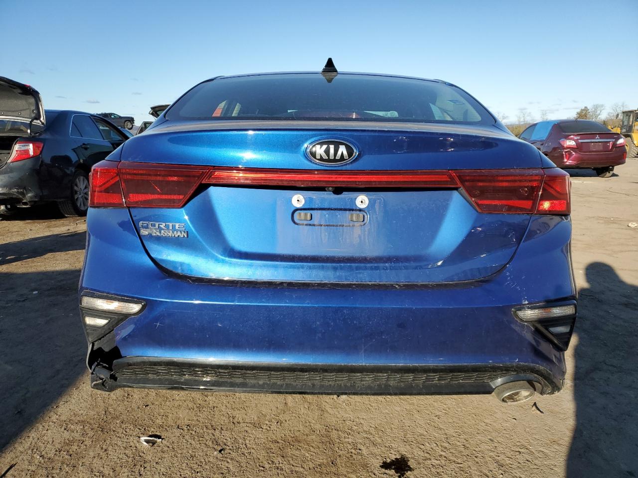 Photo 5 VIN: 3KPF24ADXKE102851 - KIA FORTE 