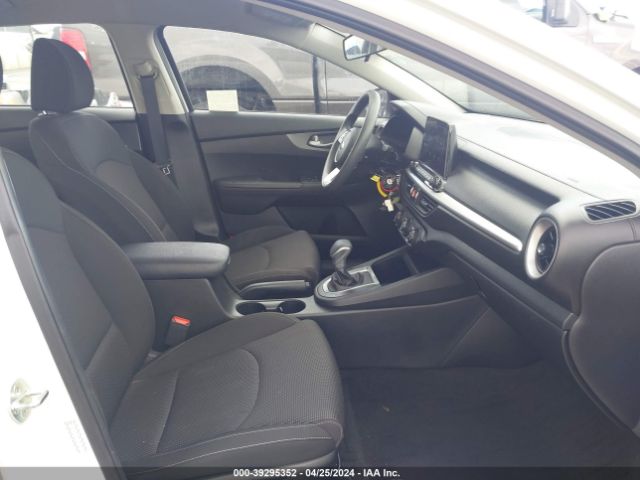 Photo 4 VIN: 3KPF24ADXLE175526 - KIA FORTE 