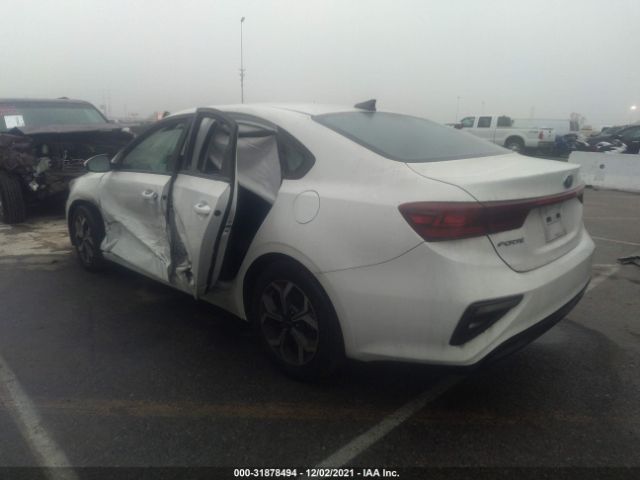 Photo 2 VIN: 3KPF24ADXLE182802 - KIA FORTE 