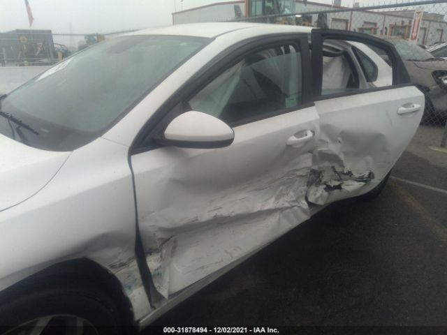 Photo 5 VIN: 3KPF24ADXLE182802 - KIA FORTE 