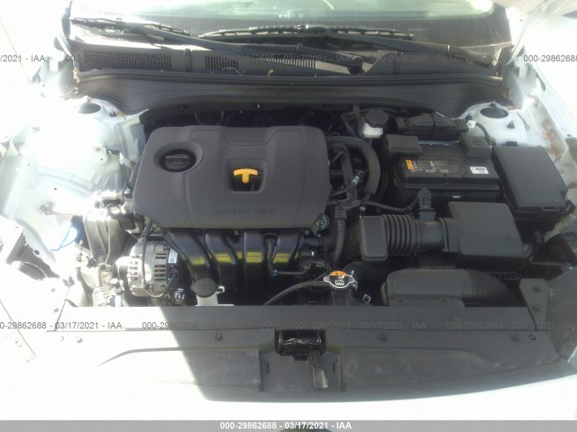 Photo 9 VIN: 3KPF24ADXLE213837 - KIA FORTE 