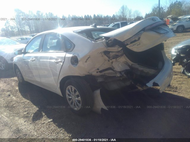 Photo 2 VIN: 3KPF24ADXLE257742 - KIA FORTE 