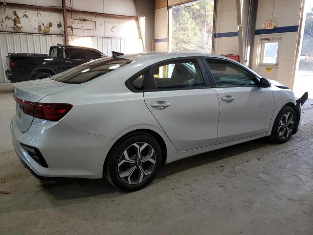 Photo 2 VIN: 3KPF24ADXME267382 - KIA FORTE FE 